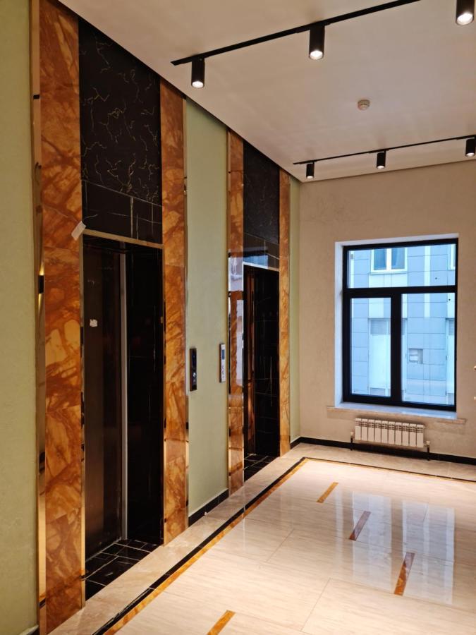 Апартаменты В Центре, В Новом Доме Almaty Luaran gambar