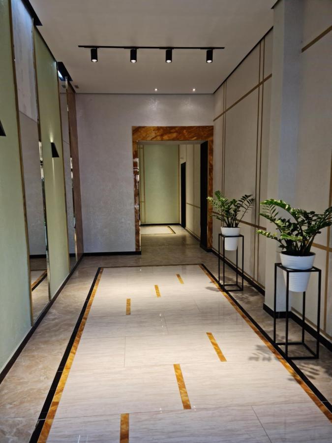 Апартаменты В Центре, В Новом Доме Almaty Luaran gambar